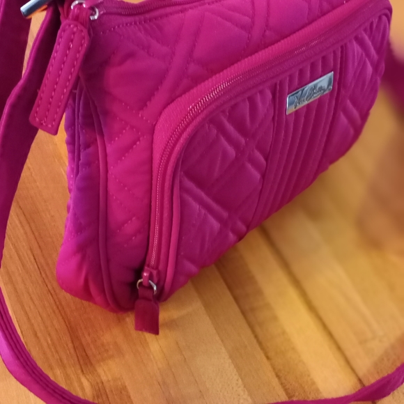Vera Bradley Pink New Quilted crossbody purse - Picture 2 of 8